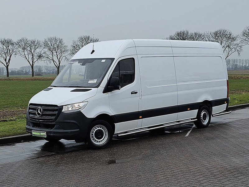 Mercedes-Benz Sprinter 311 CDI AUT. L3H2 - Panel van: picture 2 Mercedes-Benz Sprinter 311 CDI AUT. L3H2 - Panel van: picture 2