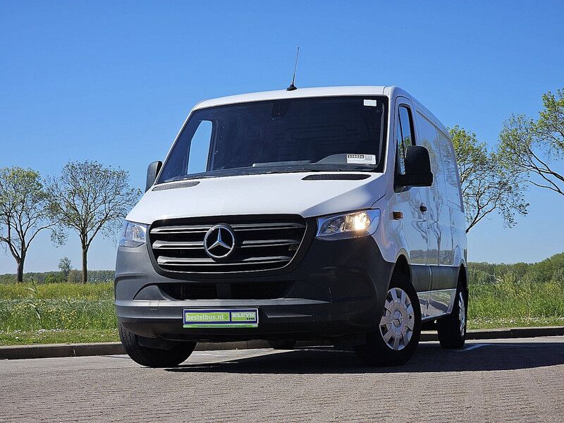 Mercedes-Benz Sprinter 311 L1H1 Mbux Euro6 AC! - Small van: picture 1 Mercedes-Benz Sprinter 311 L1H1 Mbux Euro6 AC! - Small van: picture 1