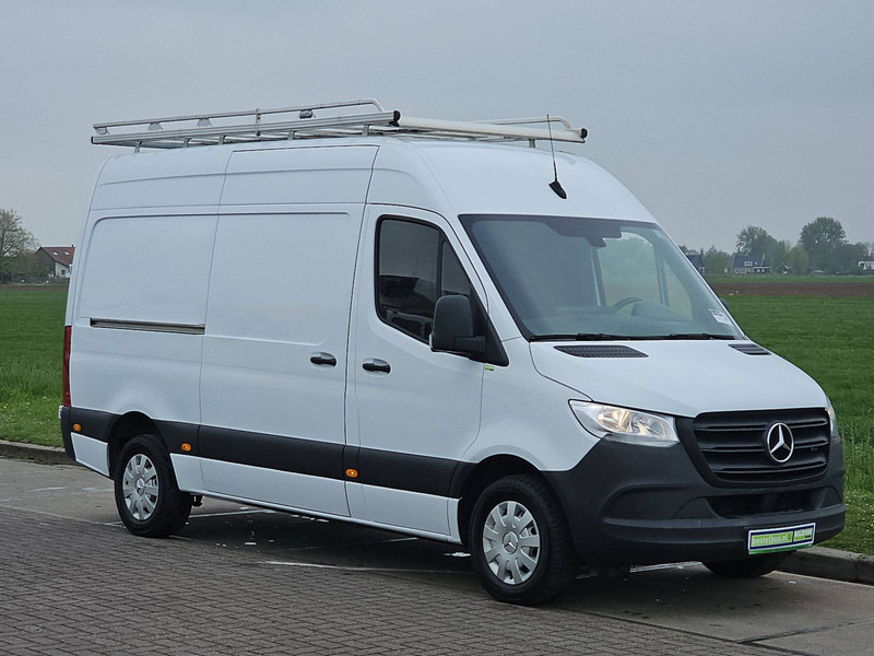 Mercedes-Benz Sprinter 315 CDI L2H2 - Small van: picture 5 Mercedes-Benz Sprinter 315 CDI L2H2 - Small van: picture 5