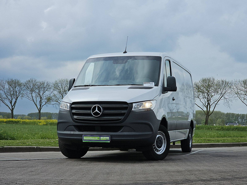Mercedes-Benz Sprinter 315 L2H1 RWD Mbux! - Panel van: picture 1 Mercedes-Benz Sprinter 315 L2H1 RWD Mbux! - Panel van: picture 1