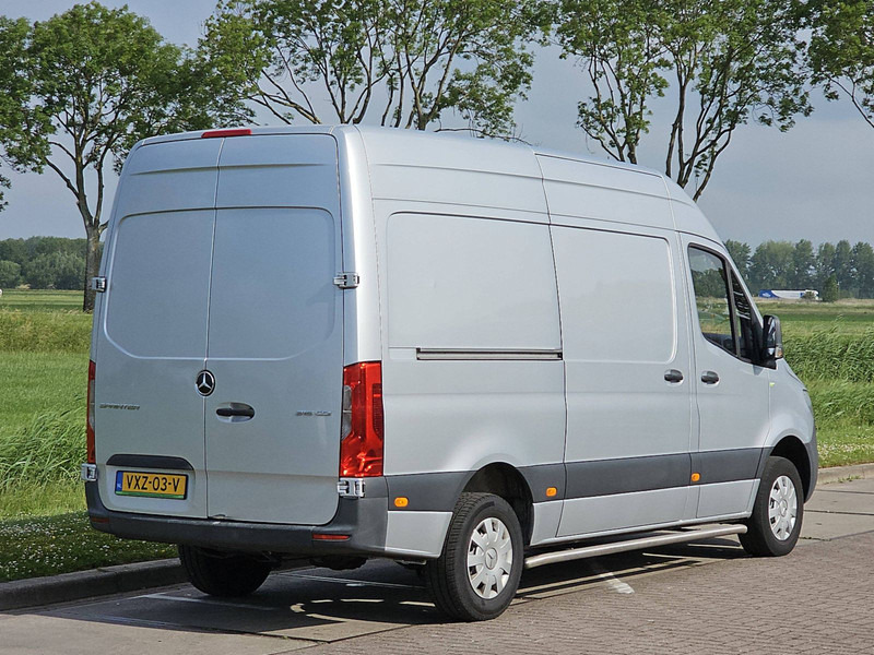 Mercedes-Benz Sprinter 316 L2H2 RWD Airco Euro6 - Panel van: picture 3 Mercedes-Benz Sprinter 316 L2H2 RWD Airco Euro6 - Panel van: picture 3