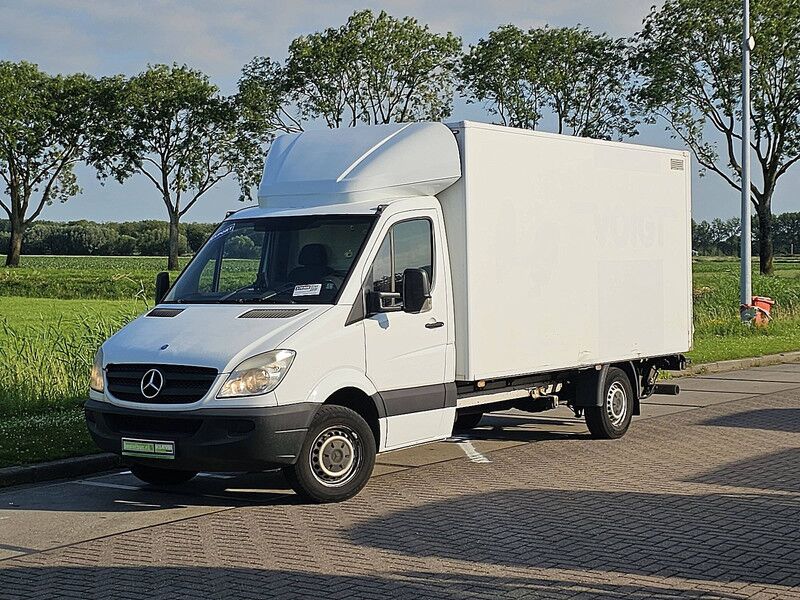 Mercedes-Benz Sprinter 316 - Box van: picture 2 Mercedes-Benz Sprinter 316 - Box van: picture 2