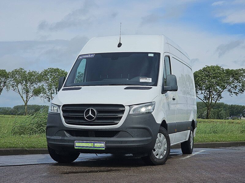 Mercedes-Benz Sprinter 317 CDI 37 AUT. L2H2 - Panel van: picture 1 Mercedes-Benz Sprinter 317 CDI 37 AUT. L2H2 - Panel van: picture 1