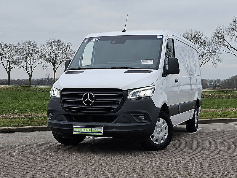 Mercedes-Benz Sprinter 317 CDI AUT. L2H1 - Panel van: picture 1 Mercedes-Benz Sprinter 317 CDI AUT. L2H1 - Panel van: picture 1
