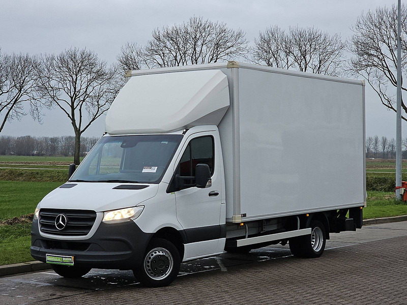 Mercedes-Benz Sprinter 515 CDI 43 AUT. LAADKLEP - Box van: picture 2 Mercedes-Benz Sprinter 515 CDI 43 AUT. LAADKLEP - Box van: picture 2