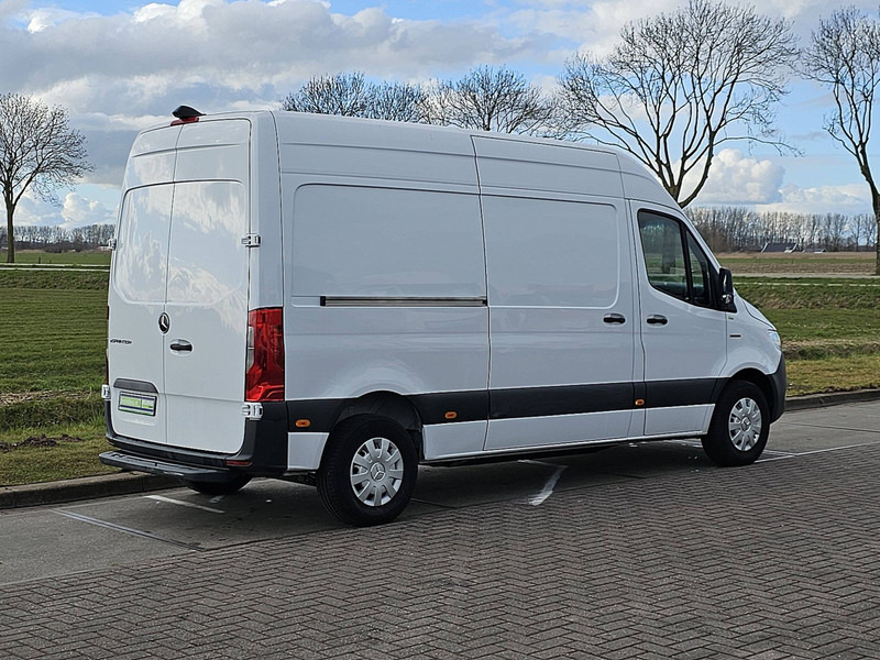 Mercedes-Benz eSprinter E-SRINTER AUT. L2H2 - Panel van, Electric van: picture 3 Mercedes-Benz eSprinter E-SRINTER AUT. L2H2 - Panel van, Electric van: picture 3