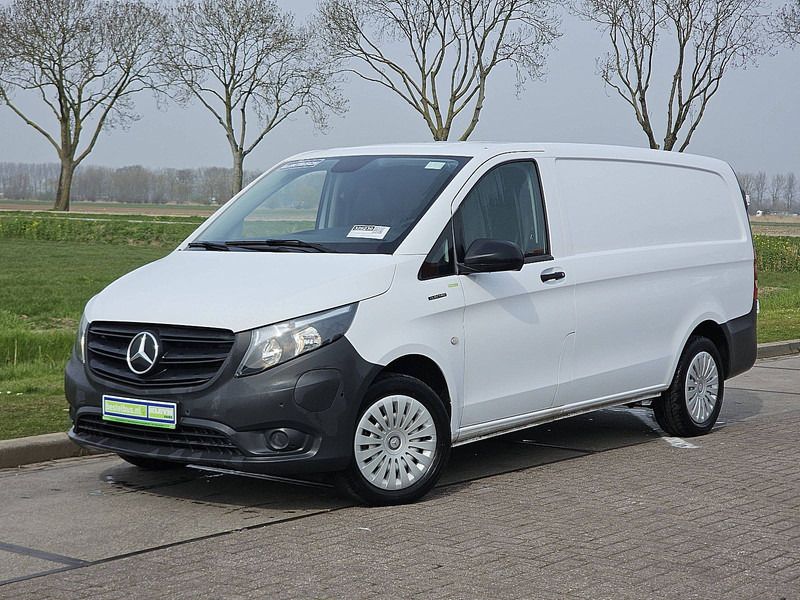 Mercedes-Benz eVito 112 66KWH 286KM WLTP - Small van, Electric van: picture 2 Mercedes-Benz eVito 112 66KWH 286KM WLTP - Small van, Electric van: picture 2