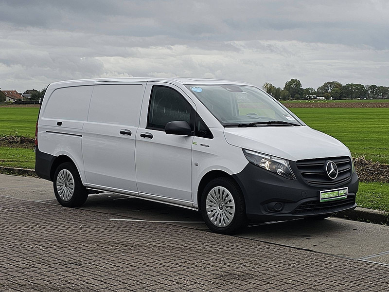 Mercedes-Benz eVito 112 L2 66 kWh Long Range - Small van, Electric van: picture 5 Mercedes-Benz eVito 112 L2 66 kWh Long Range - Small van, Electric van: picture 5