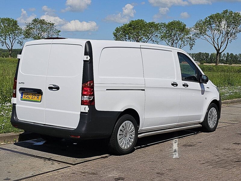 Mercedes-Benz eVito 66kWh wltp 320 km - Small van, Electric van: picture 3 Mercedes-Benz eVito 66kWh wltp 320 km - Small van, Electric van: picture 3