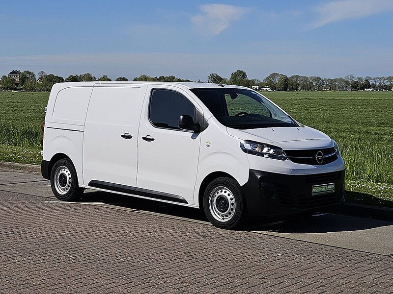 Opel Vivaro 1.5 L2 Airco Camera - Small van: picture 5 Opel Vivaro 1.5 L2 Airco Camera - Small van: picture 5