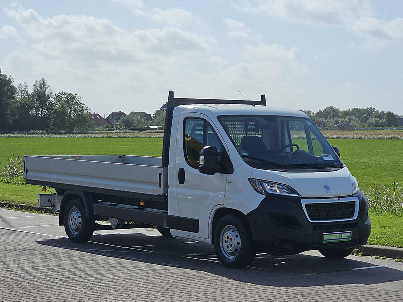 Peugeot Boxer 2.0 L4 Open Laadbak AC - Flatbed van: picture 5 Peugeot Boxer 2.0 L4 Open Laadbak AC - Flatbed van: picture 5