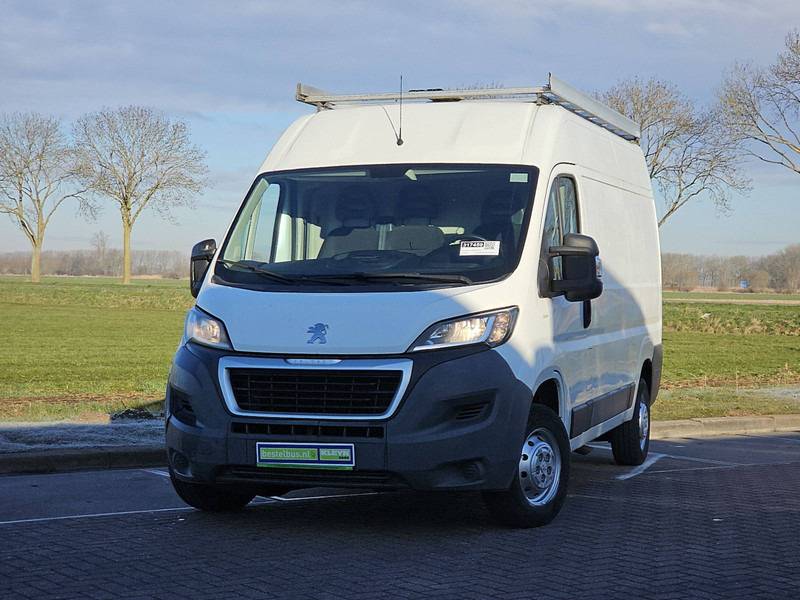 Peugeot Boxer 2.2 L2H2 Airco Imperiaal - Small van: picture 1 Peugeot Boxer 2.2 L2H2 Airco Imperiaal - Small van: picture 1