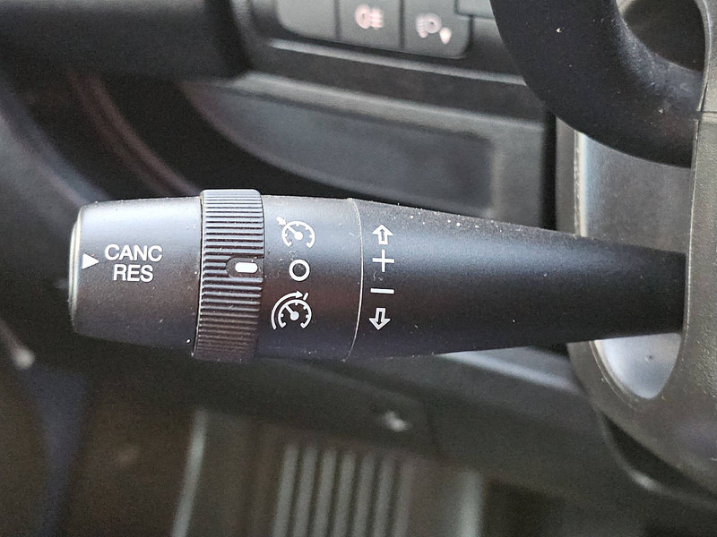 Panel van Peugeot Boxer 335 clima EURO6: picture 11