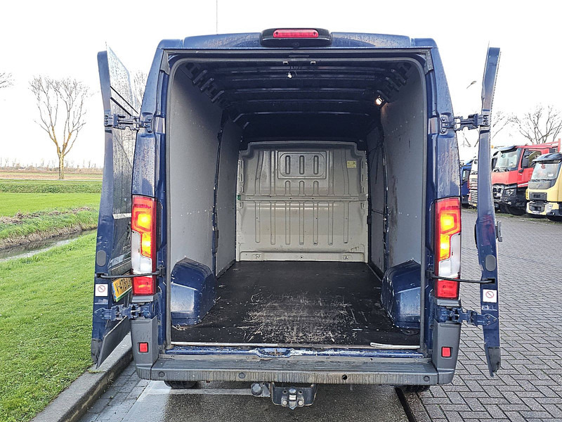 Panel van Peugeot Boxer 335 clima EURO6: picture 15