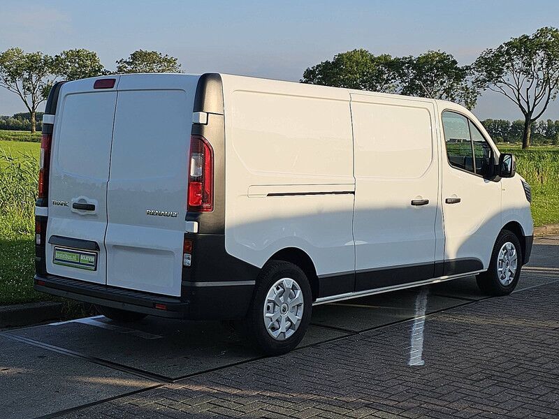 Renault Trafic 2.0 DCI 170 AUT. L2H1 - Small van: picture 3 Renault Trafic 2.0 DCI 170 AUT. L2H1 - Small van: picture 3