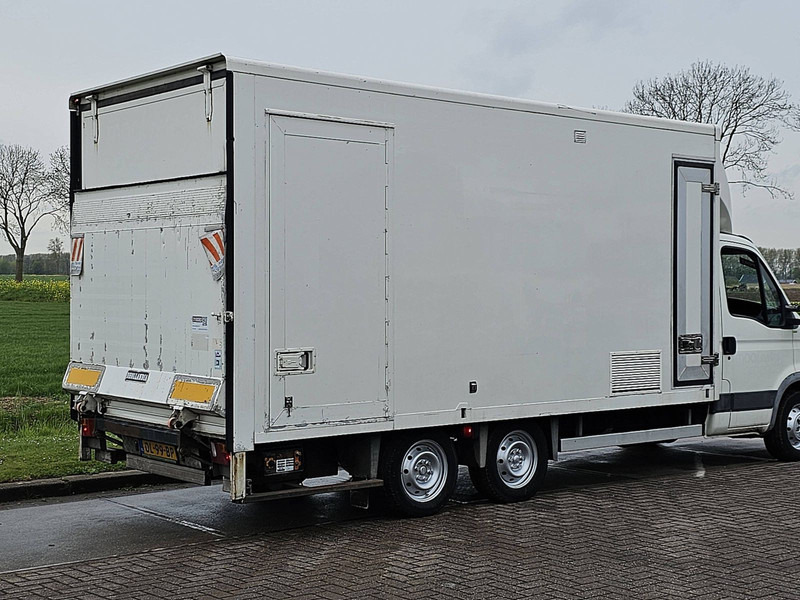VELDHUIZEN P27 Laadklep BE-COMBI! - Closed box trailer: picture 2 VELDHUIZEN P27 Laadklep BE-COMBI! - Closed box trailer: picture 2