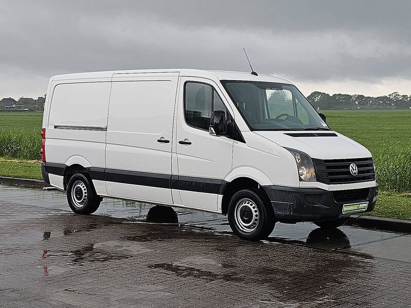 Volkswagen Crafter 35 2.0 - Panel van: picture 5 Volkswagen Crafter 35 2.0 - Panel van: picture 5