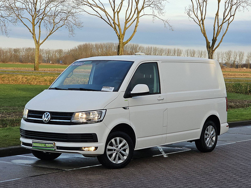 Volkswagen Transporter 2.0 TDI TDI 150 DSG AUT. L1 - Small van: picture 2 Volkswagen Transporter 2.0 TDI TDI 150 DSG AUT. L1 - Small van: picture 2