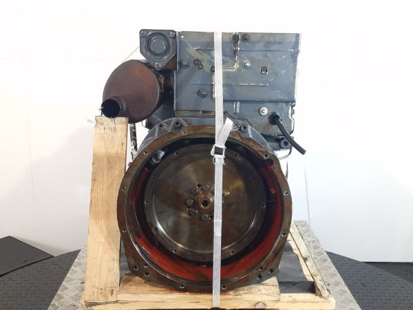 Deutz F4L2011 Engine (Plant) - Engine for Construction machinery: picture 2 Deutz F4L2011 Engine (Plant) - Engine for Construction machinery: picture 2