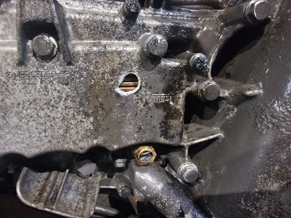 Mercedes Benz OM501LA.E2/4 Industrial Spec Engine (Plant) - Engine for Construction machinery: picture 3 Mercedes Benz OM501LA.E2/4 Industrial Spec Engine (Plant) - Engine for Construction machinery: picture 3