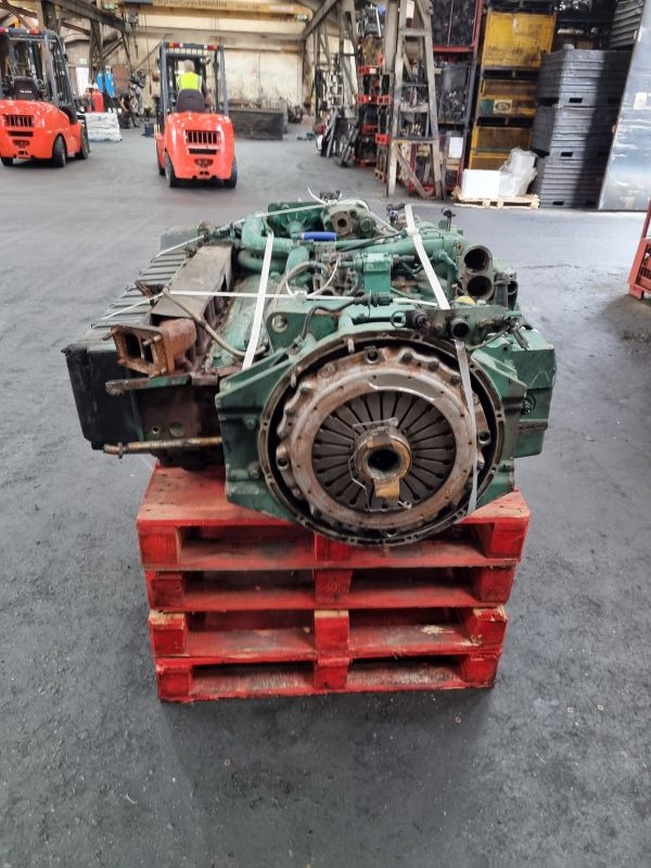 Volvo  DH12D Engine - Engine: picture 2 Volvo  DH12D Engine - Engine: picture 2