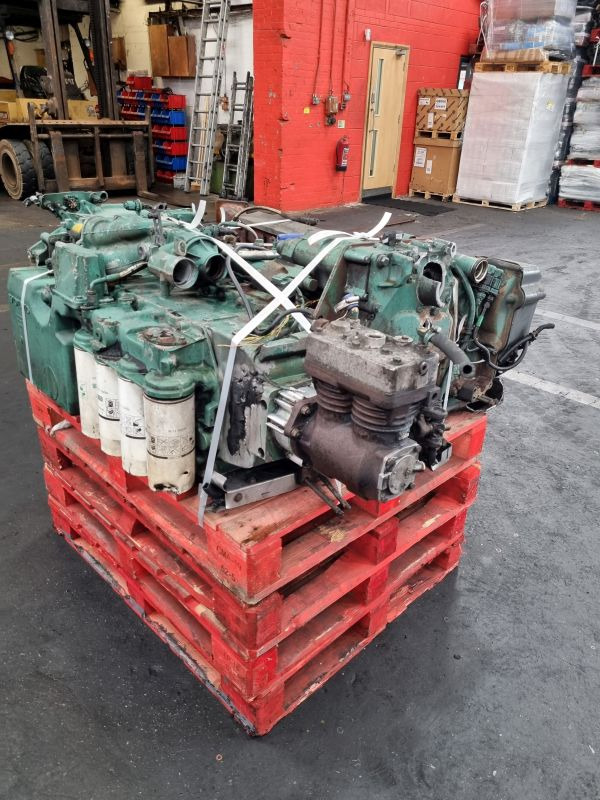 Volvo  DH12D Engine - Engine: picture 4 Volvo  DH12D Engine - Engine: picture 4