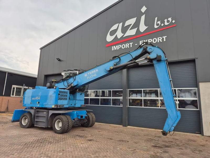 Fuchs MHL454 - Waste/ Industry handler: picture 2 Fuchs MHL454 - Waste/ Industry handler: picture 2