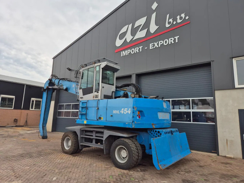 Fuchs MHL454 - Waste/ Industry handler: picture 4 Fuchs MHL454 - Waste/ Industry handler: picture 4