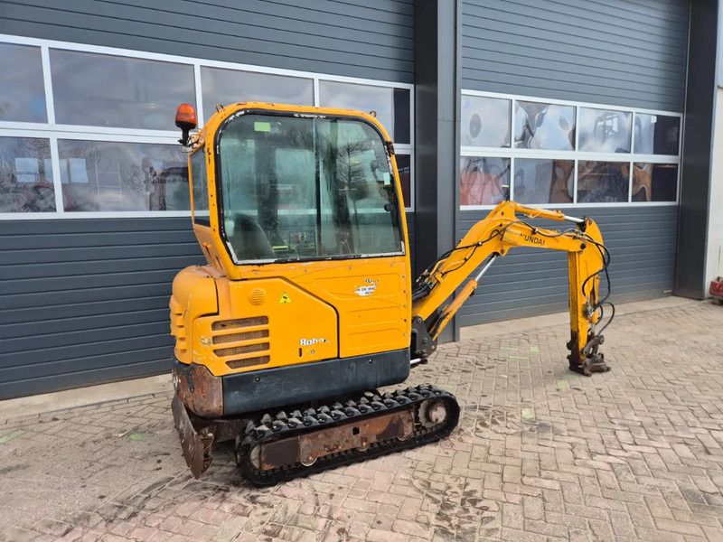 Hyundai R16-9 - Mini excavator: picture 4 Hyundai R16-9 - Mini excavator: picture 4