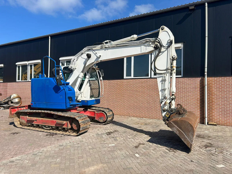 Hyundai ROBEX145LCR-9A - Crawler excavator: picture 4 Hyundai ROBEX145LCR-9A - Crawler excavator: picture 4