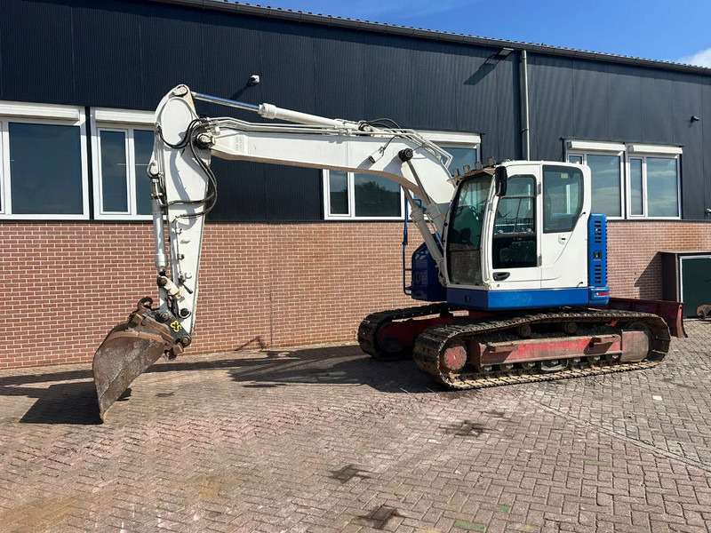 Hyundai ROBEX145LCR-9A - Crawler excavator: picture 1 Hyundai ROBEX145LCR-9A - Crawler excavator: picture 1