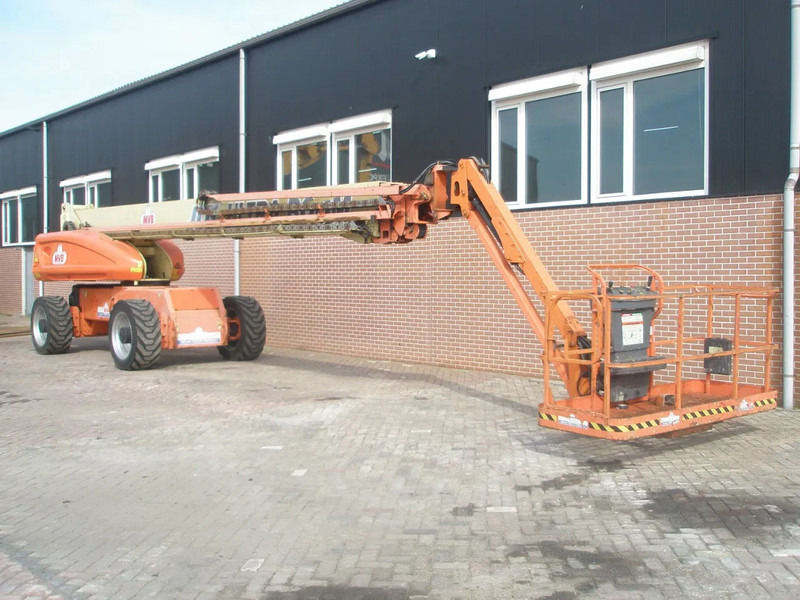 JLG 1350 SJP - Telescopic boom: picture 4 JLG 1350 SJP - Telescopic boom: picture 4