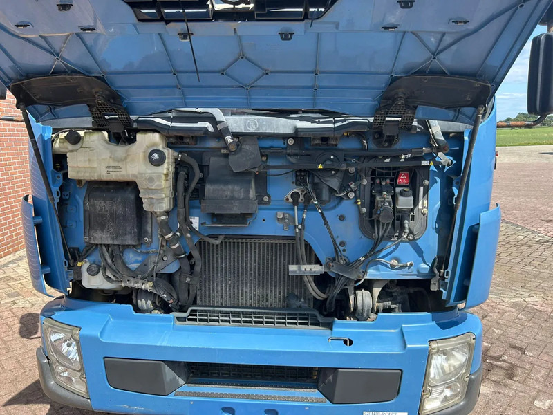 Truck Volvo FL 240: picture 6