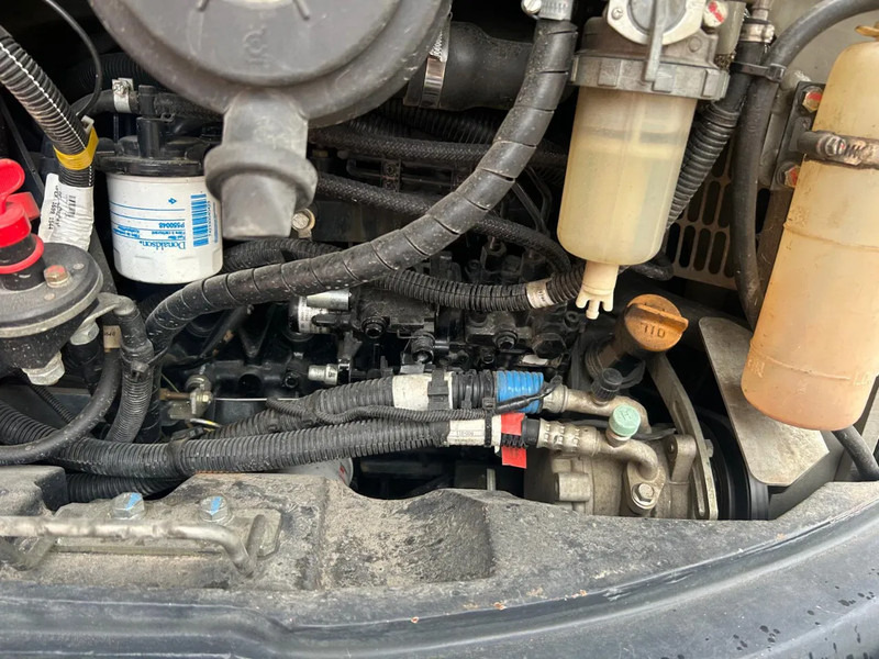 Mini excavator Yanmar VIO57-U: picture 6