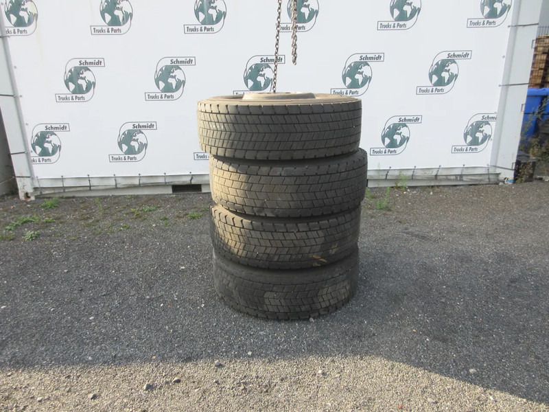 Continental 315/70R 22.5 CONTINENTAL BANDEN 4 STUKS MET STAAL WIEL - Tire for Truck: picture 4 Continental 315/70R 22.5 CONTINENTAL BANDEN 4 STUKS MET STAAL WIEL - Tire for Truck: picture 4