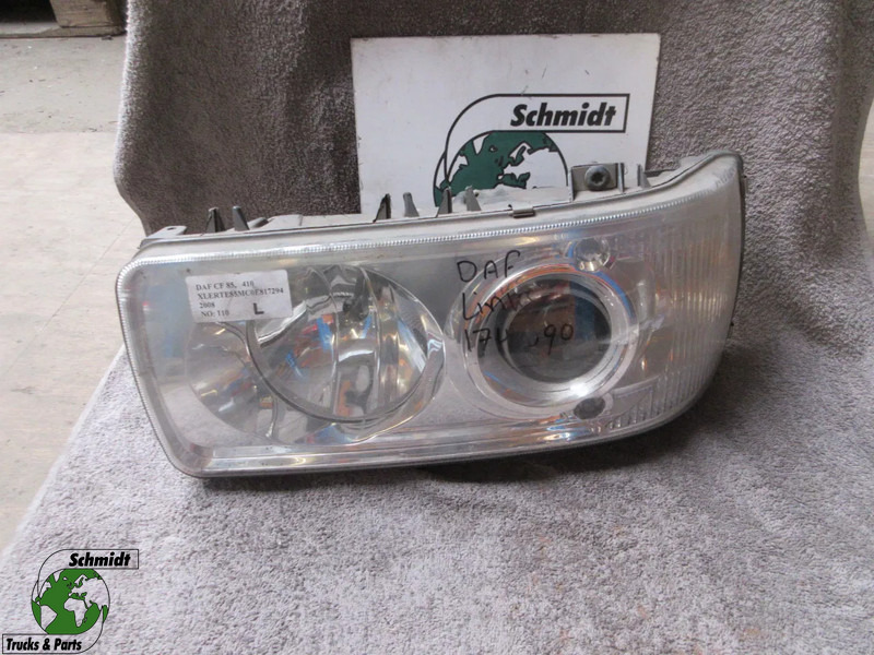 DAF 1743690 KOPLAMP XENOS DAF XF CF LF EURO 3 /5 / LINKS - Headlight for Truck: picture 1 DAF 1743690 KOPLAMP XENOS DAF XF CF LF EURO 3 /5 / LINKS - Headlight for Truck: picture 1