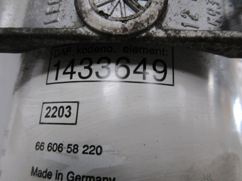 DAF 1745280 // 1433649 BRANSTOFFILTER DAF XF CF EURO 6 - Fuel filter for Truck: picture 4 DAF 1745280 // 1433649 BRANSTOFFILTER DAF XF CF EURO 6 - Fuel filter for Truck: picture 4
