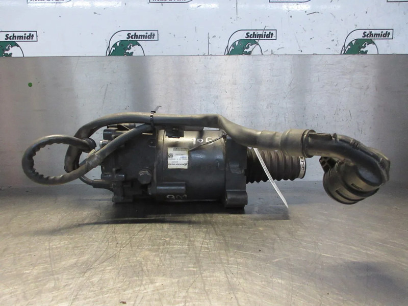Iveco 500056629 // 42560762 IVECO HI WAY KOPPELINGS POMP EURO 6 - Clutch and parts for Truck: picture 3 Iveco 500056629 // 42560762 IVECO HI WAY KOPPELINGS POMP EURO 6 - Clutch and parts for Truck: picture 3
