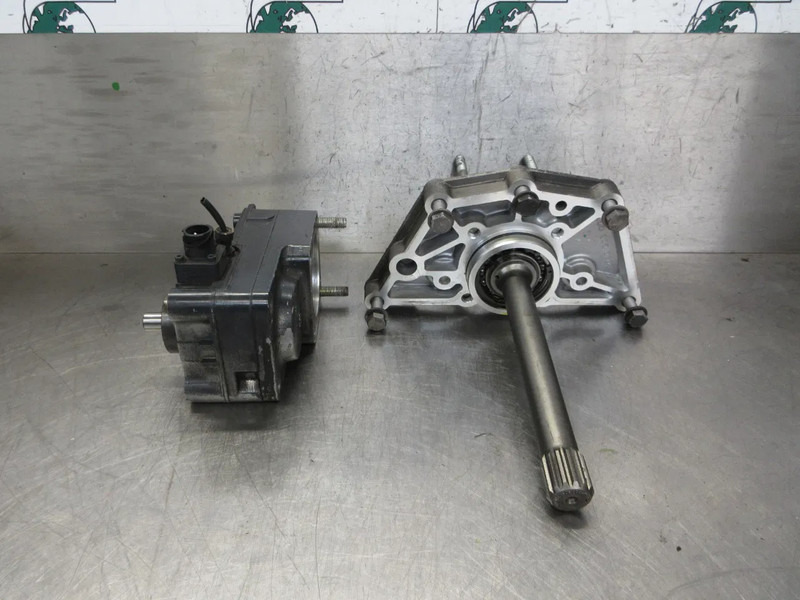 Iveco 8870548 S WAY MODEL 2021 TRAXON TRANSMISSIE - Hydraulics for Truck: picture 4 Iveco 8870548 S WAY MODEL 2021 TRAXON TRANSMISSIE - Hydraulics for Truck: picture 4