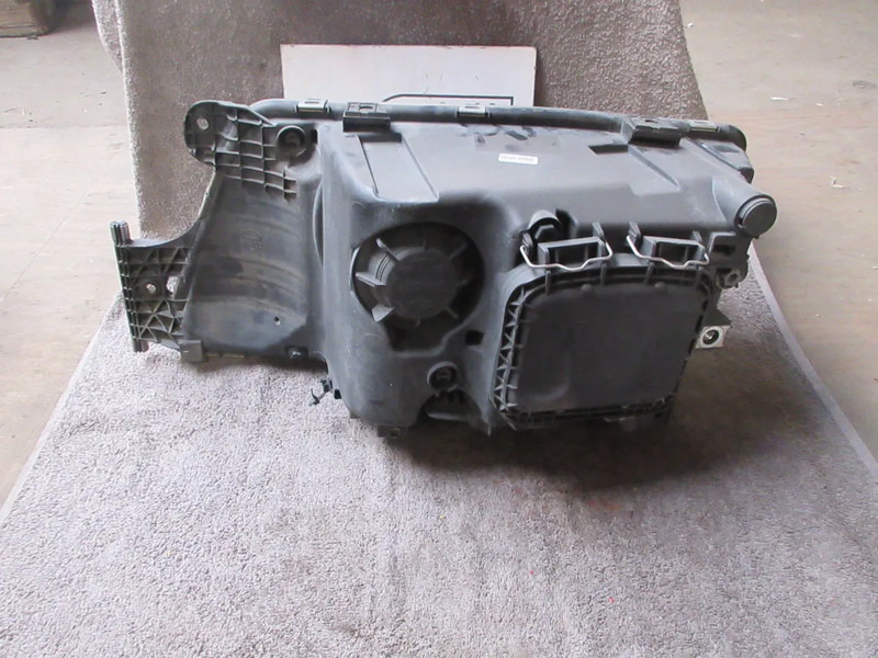 MAN 81.25101-6659 KOPLAMP MAN TGS TGX EURO 6 LINKS - Headlight for Truck: picture 3 MAN 81.25101-6659 KOPLAMP MAN TGS TGX EURO 6 LINKS - Headlight for Truck: picture 3