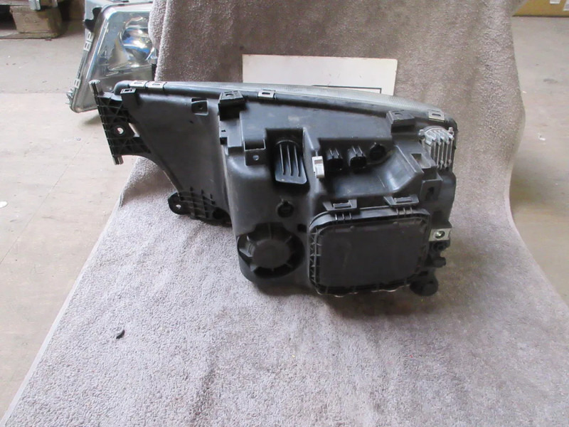 MAN 81.25101-6745// 81.25101-6683 KOPLAMP LINKS MAN TGX TGS 18.420 EURO 6 - Headlight for Truck: picture 5 MAN 81.25101-6745// 81.25101-6683 KOPLAMP LINKS MAN TGX TGS 18.420 EURO 6 - Headlight for Truck: picture 5
