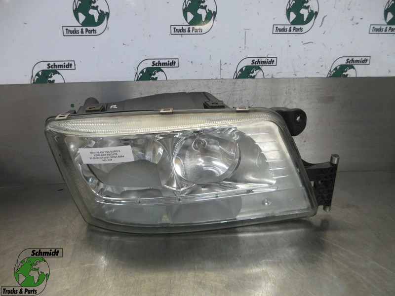 MAN 81.25101-6746//81.25101-6684 RECHTS KOPLAMP TGS TGX MODEL 2020 - Headlight for Truck: picture 1 MAN 81.25101-6746//81.25101-6684 RECHTS KOPLAMP TGS TGX MODEL 2020 - Headlight for Truck: picture 1