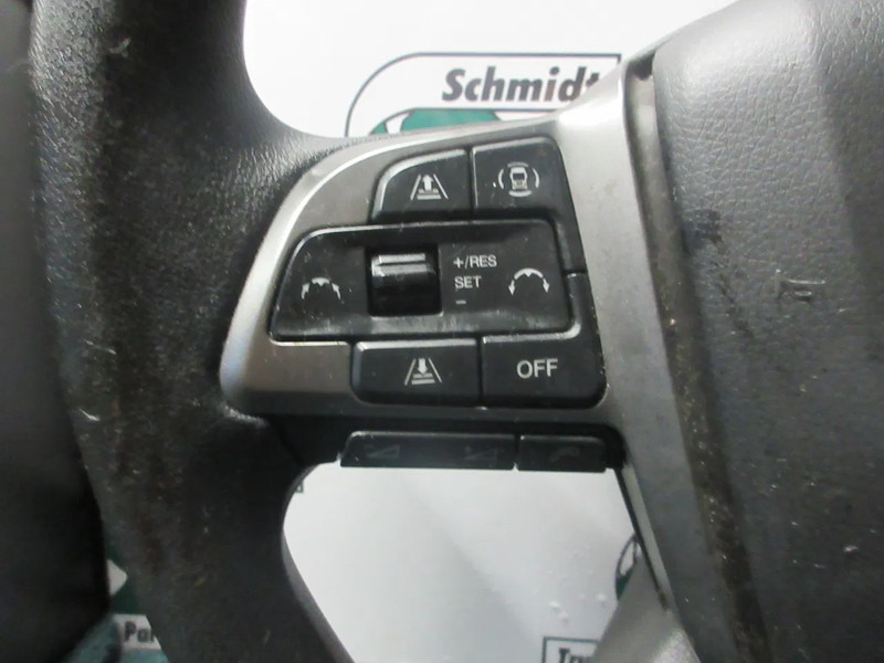 MAN 81.46430-6057 // 81.46430-6099 STUUR WIEL MAN 18.520 MODEL 2024 - Steering wheel for Truck: picture 3 MAN 81.46430-6057 // 81.46430-6099 STUUR WIEL MAN 18.520 MODEL 2024 - Steering wheel for Truck: picture 3