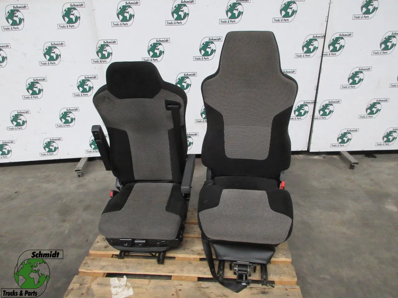 MAN 81.62307-6481//81.62307-6447//81.62307-6516/81.62307-6414 STOEL SET TGX - Seat for Truck: picture 1 MAN 81.62307-6481//81.62307-6447//81.62307-6516/81.62307-6414 STOEL SET TGX - Seat for Truck: picture 1