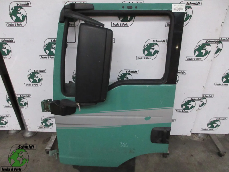 MAN 81.62600-4131 // 81.62410-0143 DEUR LINKS MAN TGS MODEL 2020 - Door and parts for Truck: picture 1 MAN 81.62600-4131 // 81.62410-0143 DEUR LINKS MAN TGS MODEL 2020 - Door and parts for Truck: picture 1