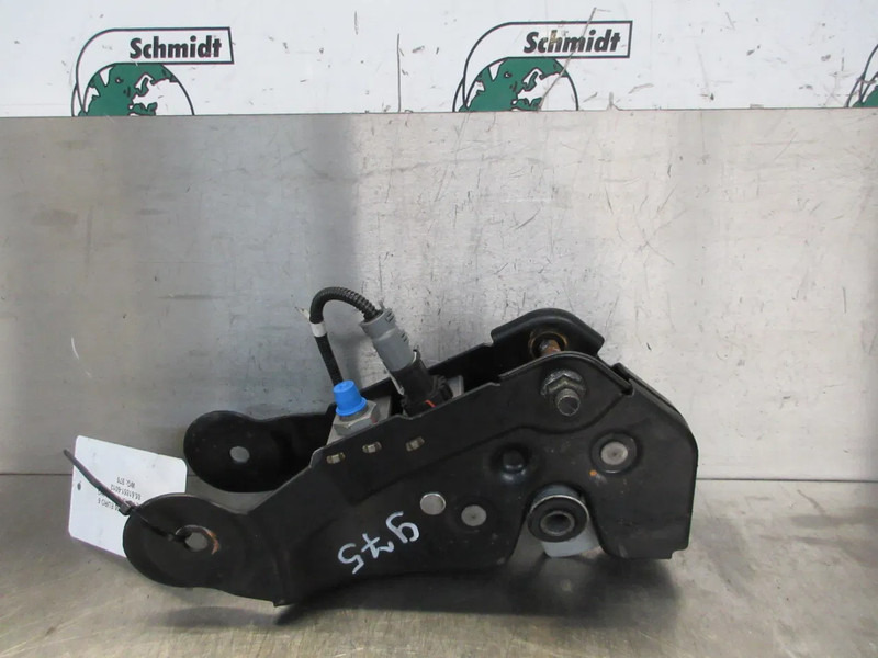 MAN 85.61851-6012 CABIENESLOT MAN TGM 18.250 EURO 6 R+L - Cab suspension for Truck: picture 4 MAN 85.61851-6012 CABIENESLOT MAN TGM 18.250 EURO 6 R+L - Cab suspension for Truck: picture 4