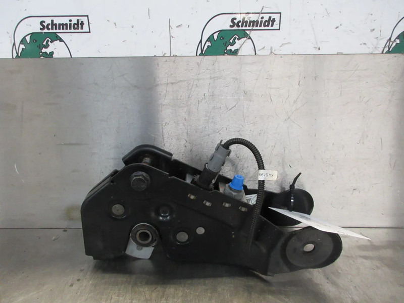 MAN 85.61851-6012 CABIENESLOT MAN TGM 18.250 EURO 6 R+L - Cab suspension for Truck: picture 3 MAN 85.61851-6012 CABIENESLOT MAN TGM 18.250 EURO 6 R+L - Cab suspension for Truck: picture 3