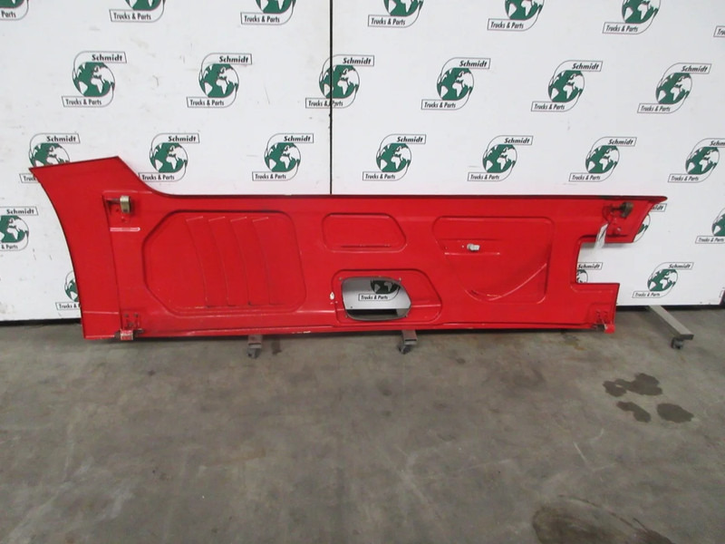 Mercedes-Benz A 961 520 62 23 // A 960 520 37 51 RECHTS ZIJ VERKEDING MP4 2018 - Frame/ Chassis for Truck: picture 2 Mercedes-Benz A 961 520 62 23 // A 960 520 37 51 RECHTS ZIJ VERKEDING MP4 2018 - Frame/ Chassis for Truck: picture 2