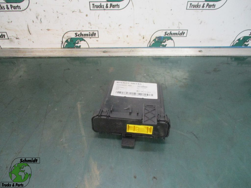 Renault 21926376 regeleenheid T 460 - Electrical system for Truck: picture 1 Renault 21926376 regeleenheid T 460 - Electrical system for Truck: picture 1