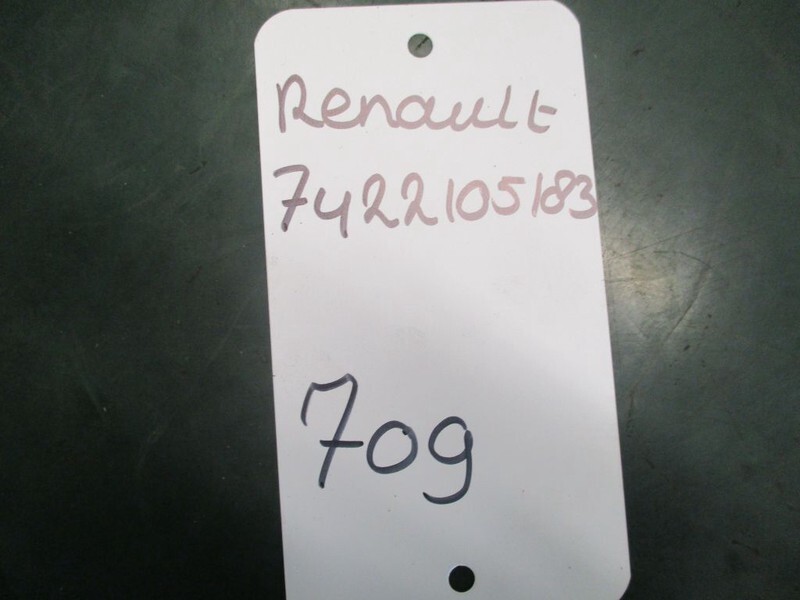 Renault 7422105183 GPS/GSM Modulen T 460 - Electrical system for Truck: picture 2 Renault 7422105183 GPS/GSM Modulen T 460 - Electrical system for Truck: picture 2